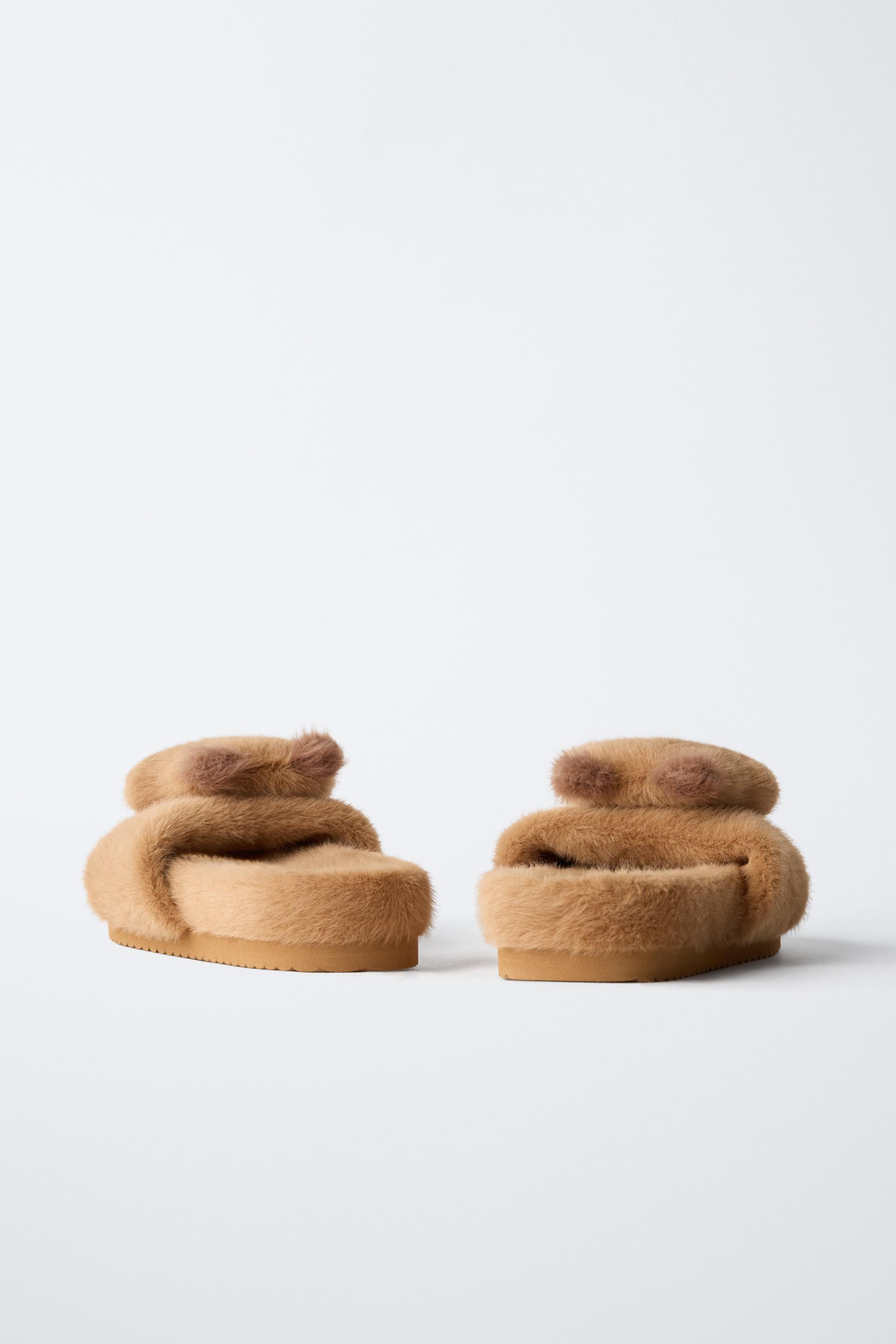 PANTOUFLES CAPIBARA CAPYFUN ©